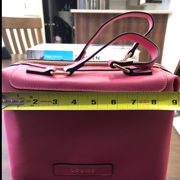 Pink purse with strap - Picture 4 of 4